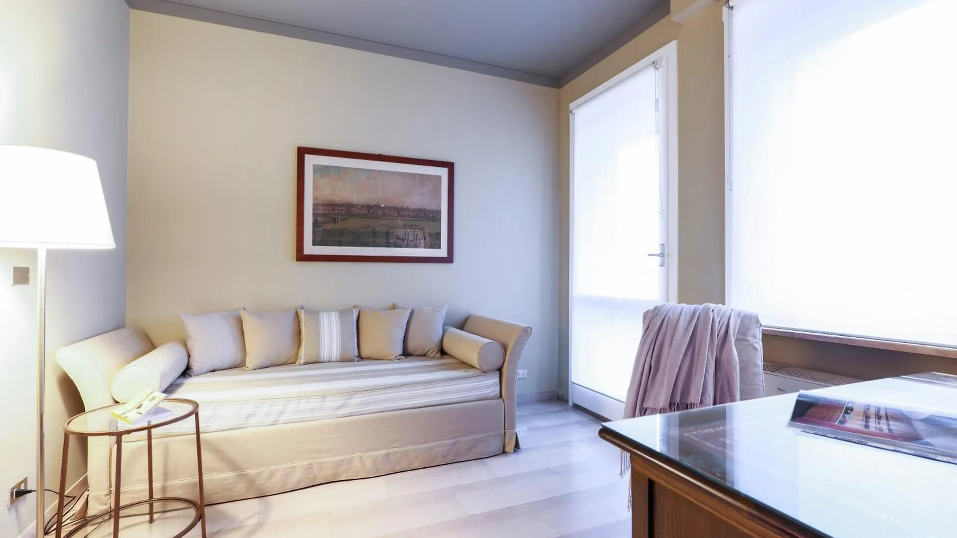 Апартаменты Elegante Con Vista Sul Parco In Centro Milano Италия